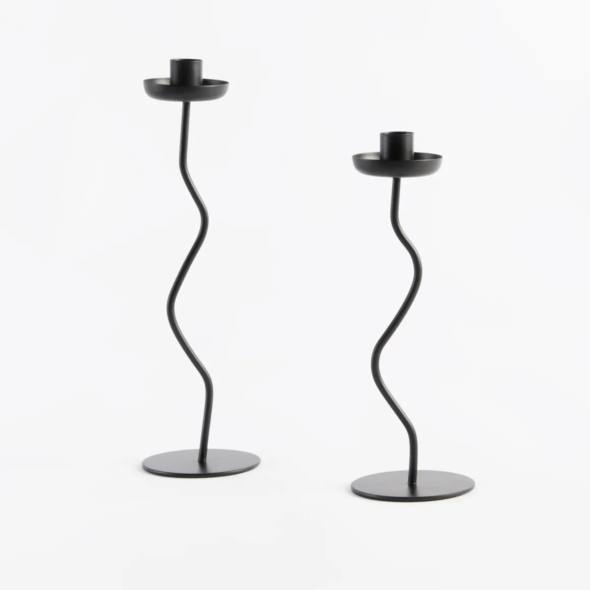 Arlo Wave Candle Holder