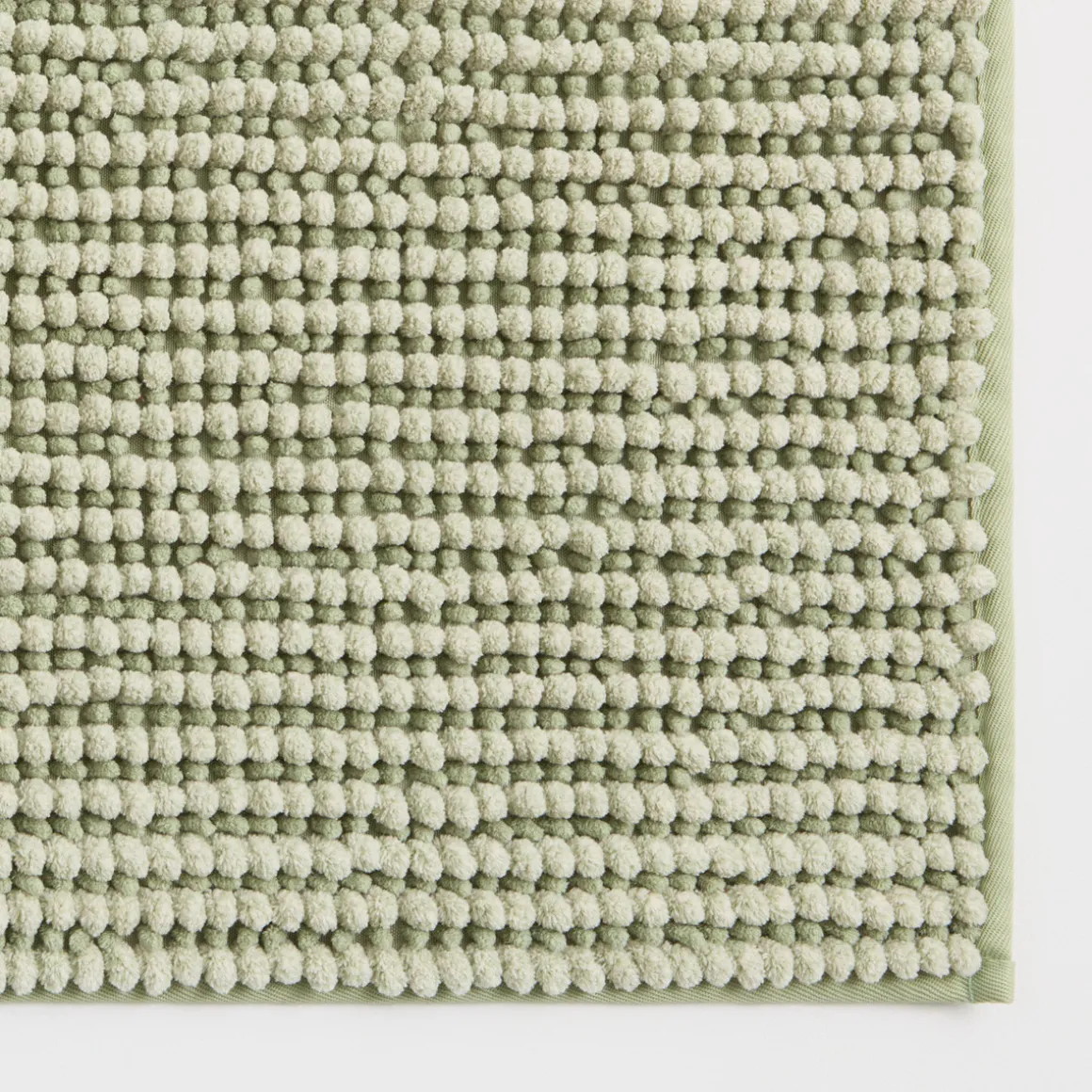 Ava Toggle Bath Mat