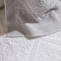 Classic Bath Runner