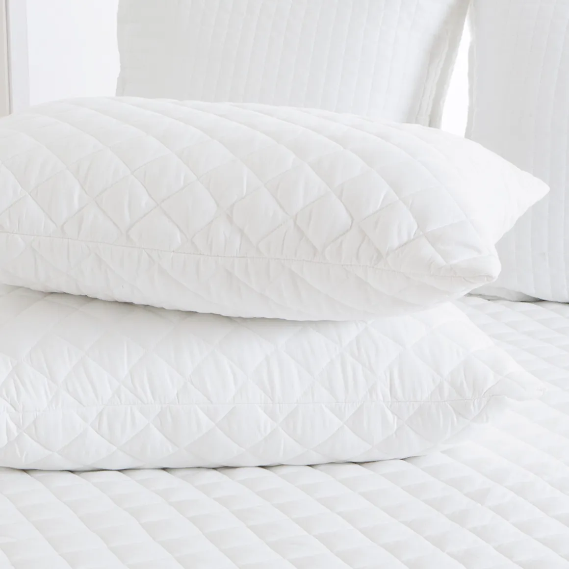 Comfort Science So Soft Queen Pillow Protector
