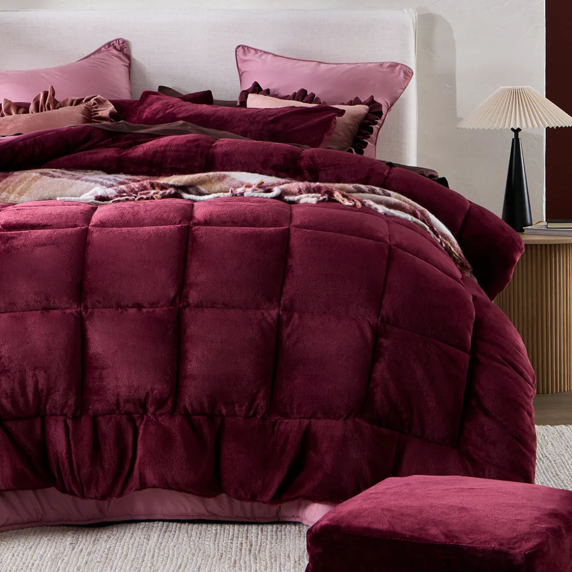 Cosy Cube Berry Comforter Set