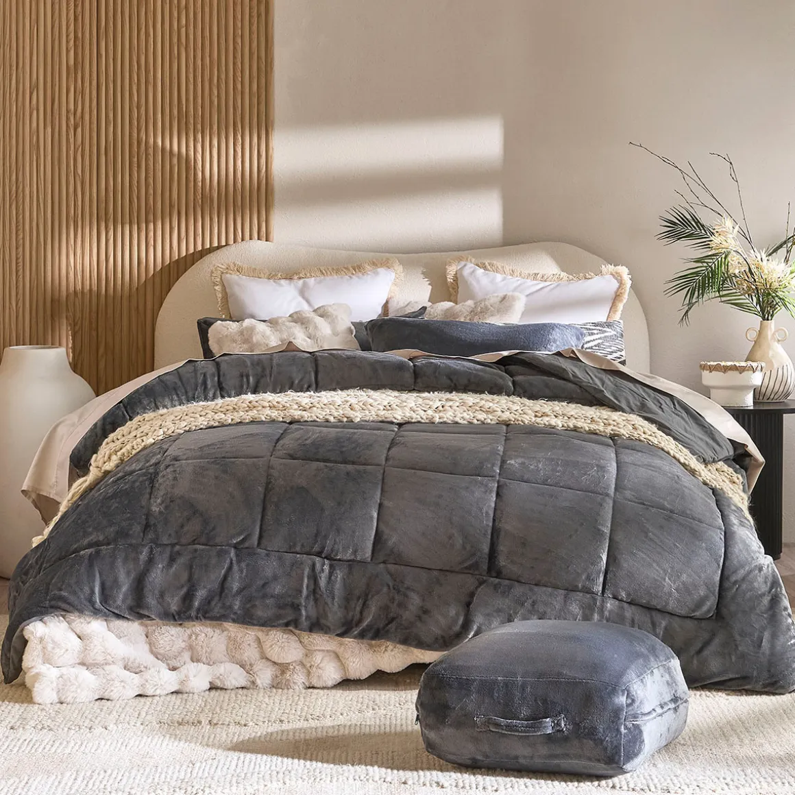 Cosy Cube Charcoal Comforter Set