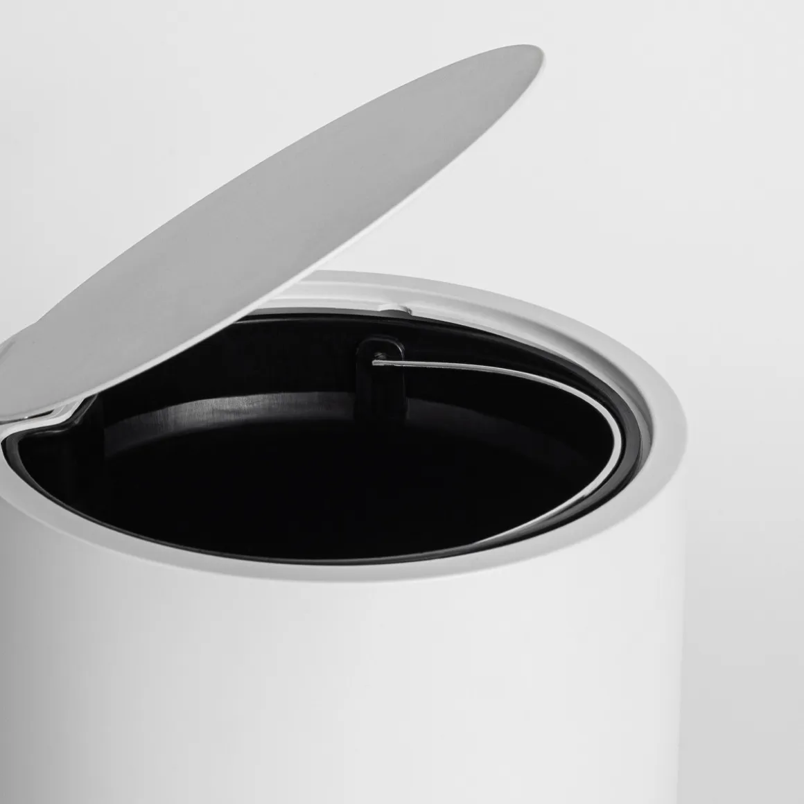 Denver White Bathroom Accessories