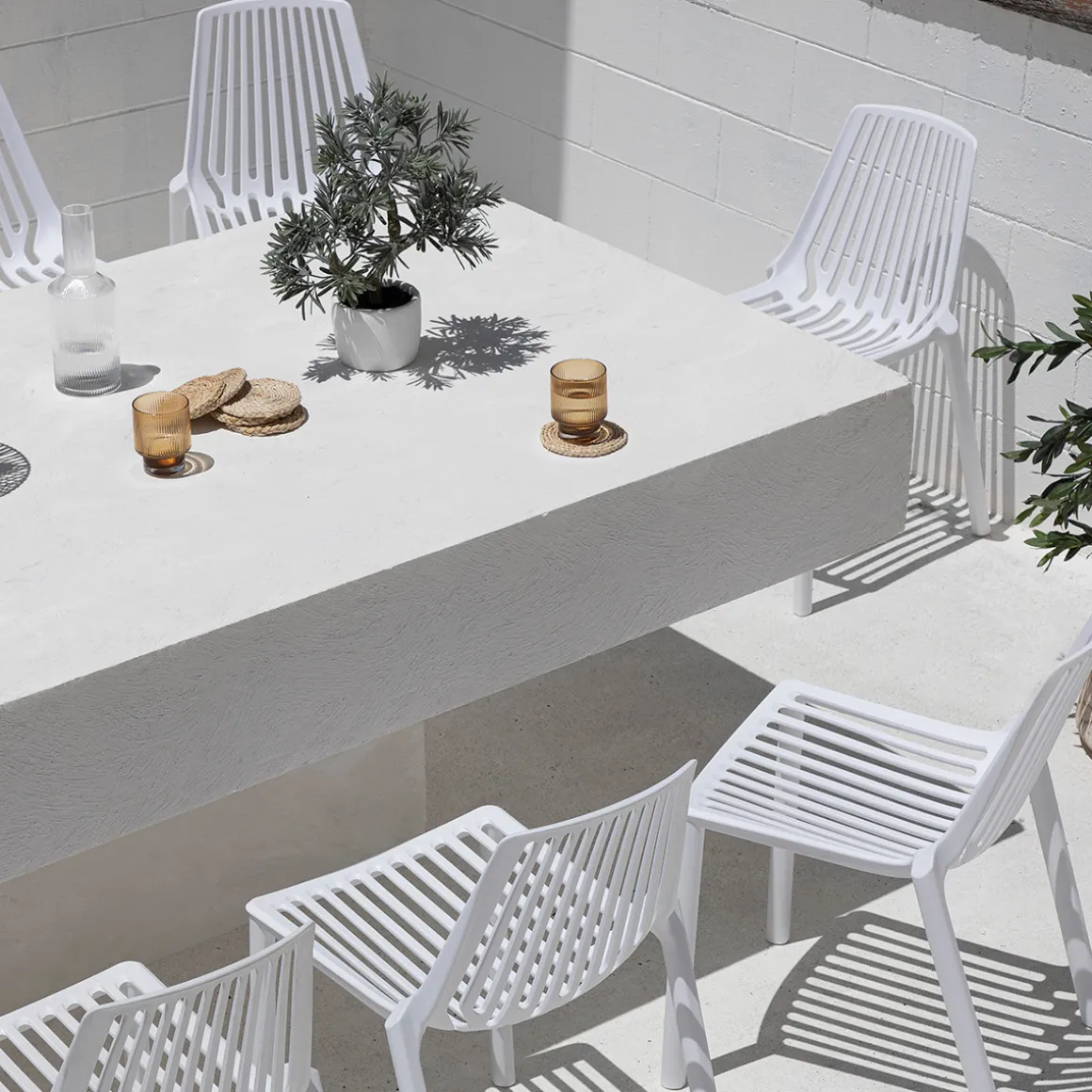 Devon Indoor/Outdoor Chair