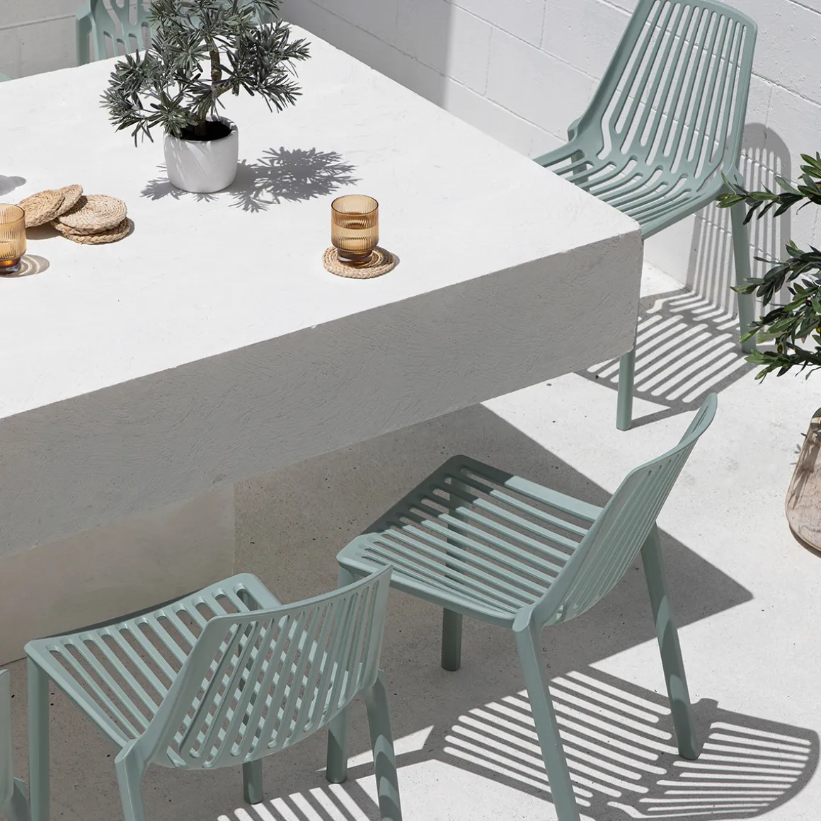 Devon Indoor/Outdoor Chair