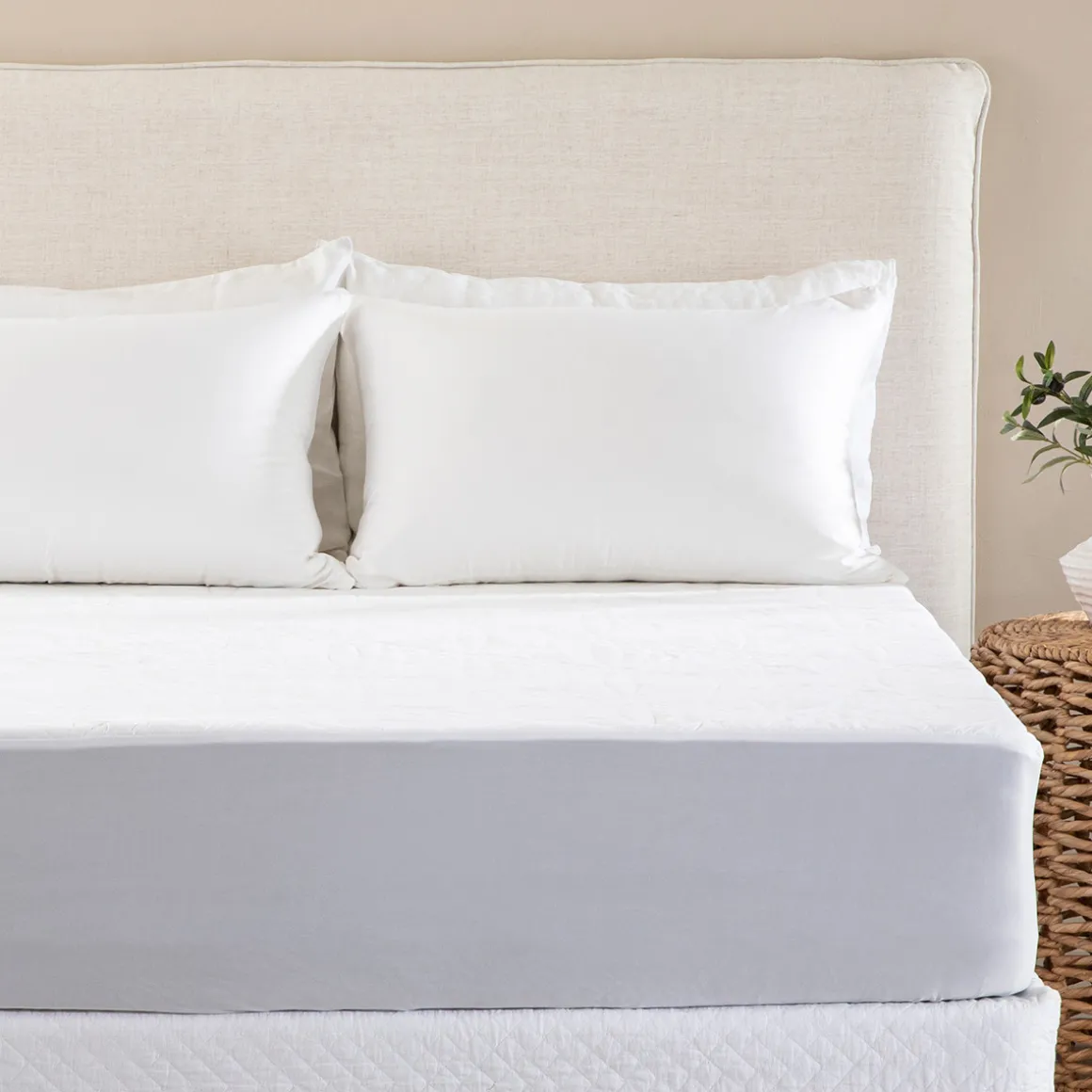 Eco Living Bamboo Mattress Protector