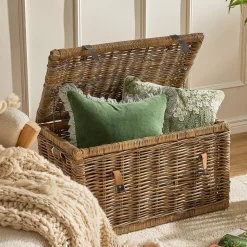 Hendrick Rectangle Trunk