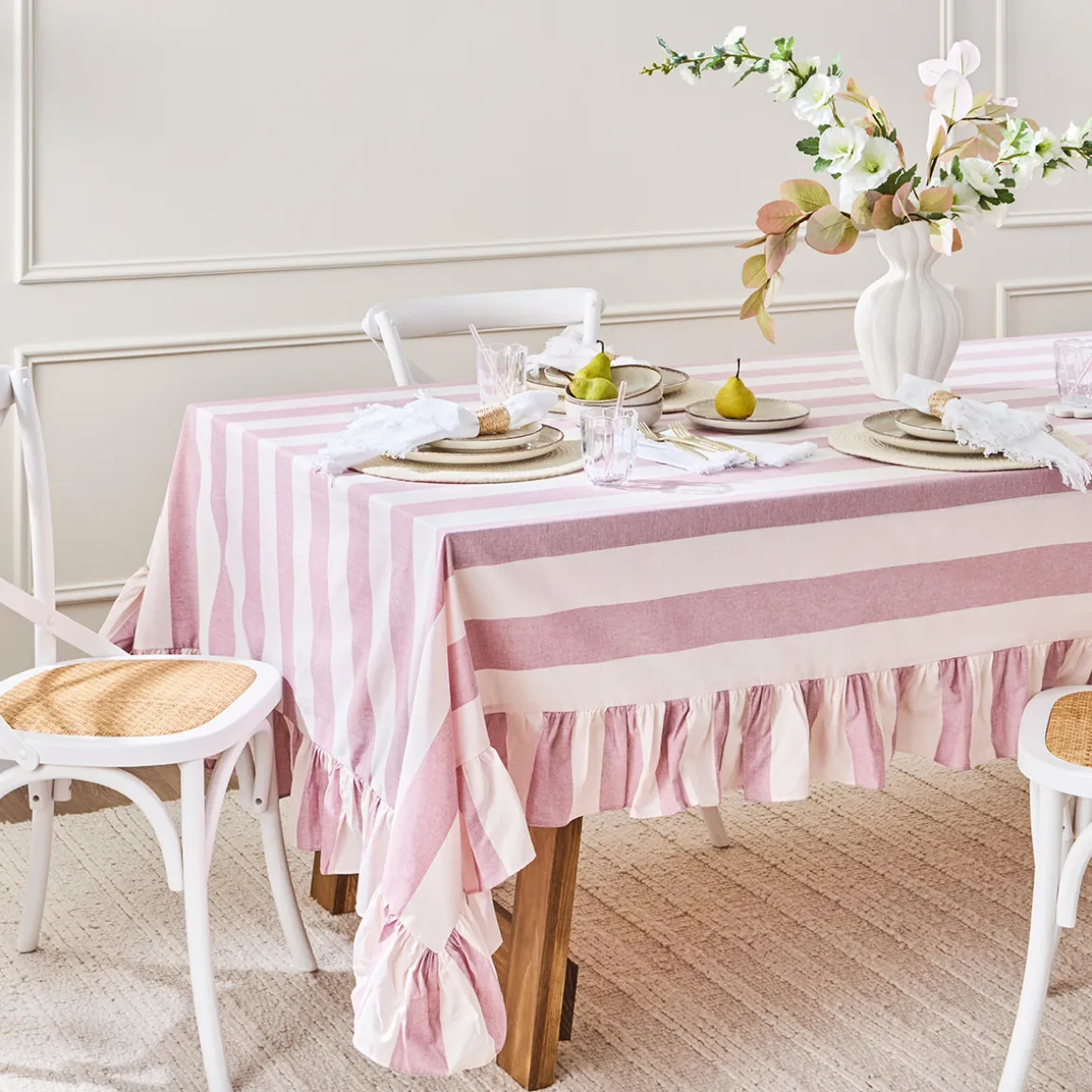 Piper Stripe Ruffle Table Cloth