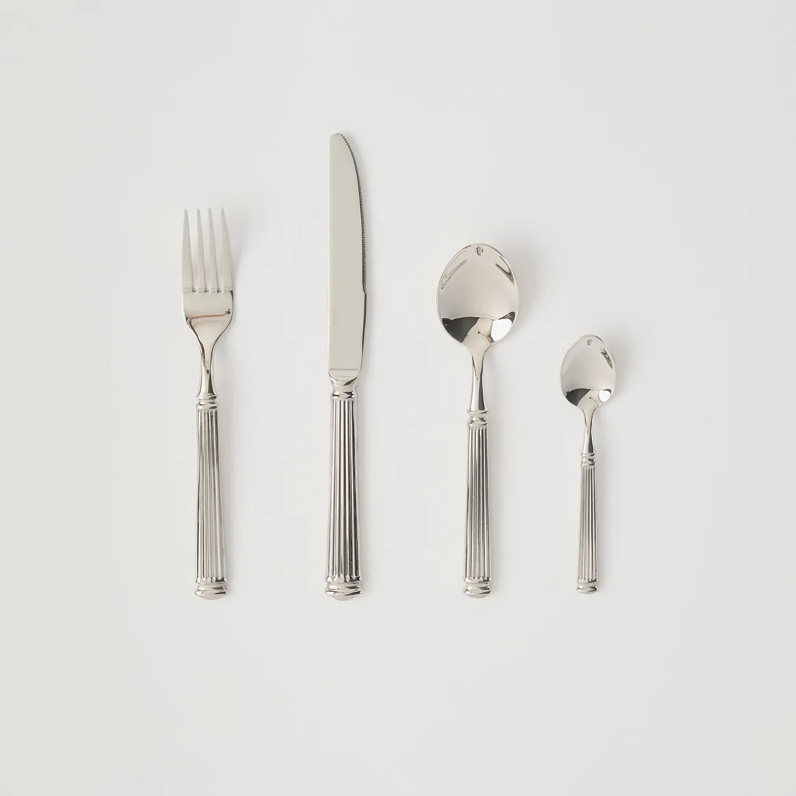 Sera 16 Piece Cutlery Set