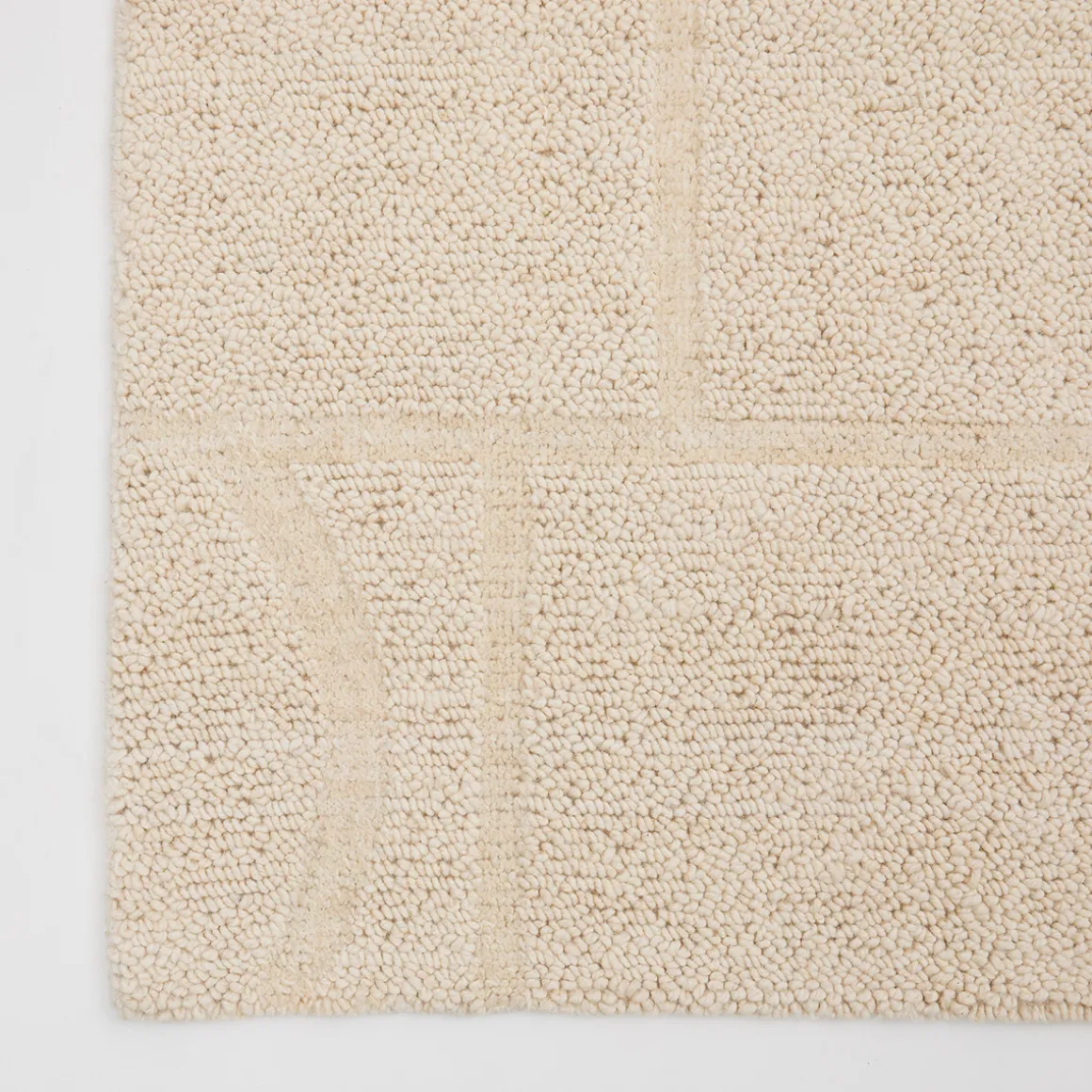 Syanno Wool Floor Rug