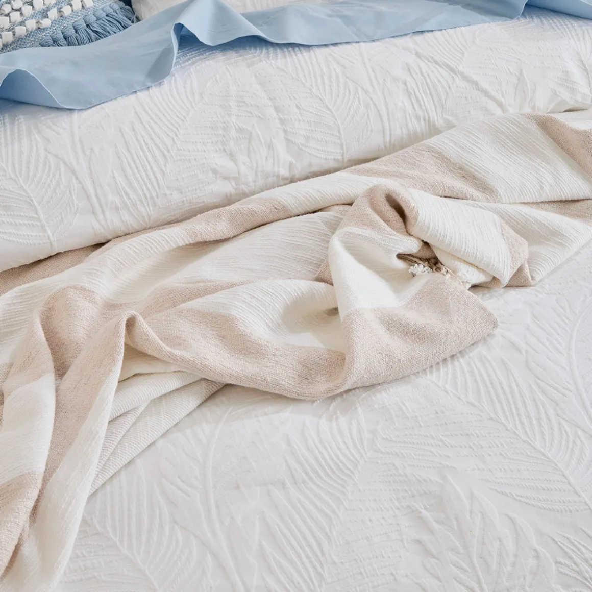 Vera Boucle Stripe Extra Large Throw
