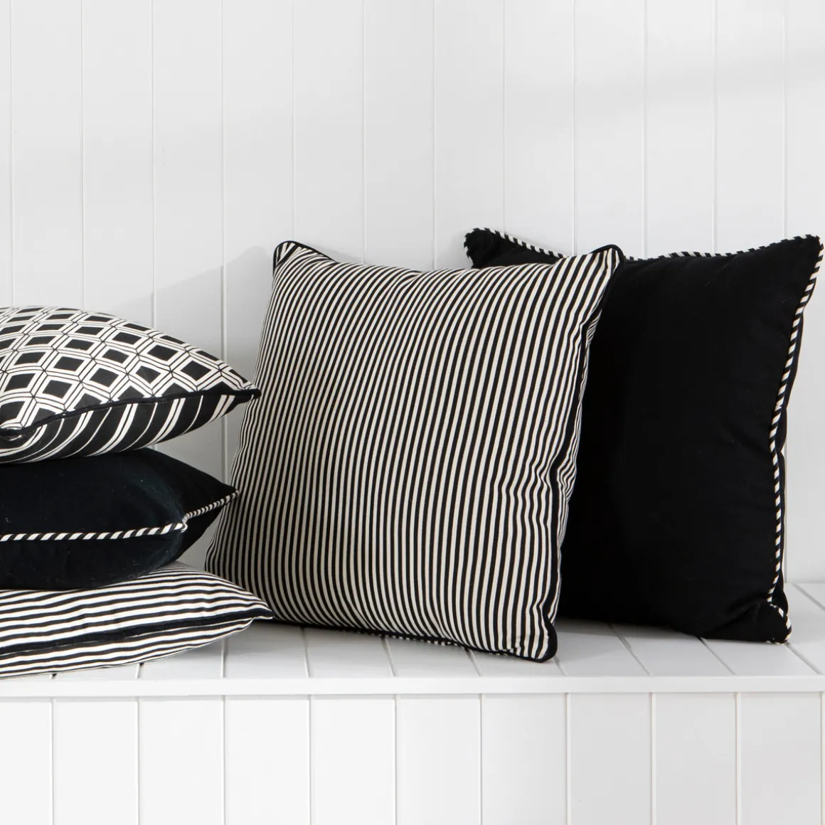 Zona Outdoor Large Stripe Square Cushion